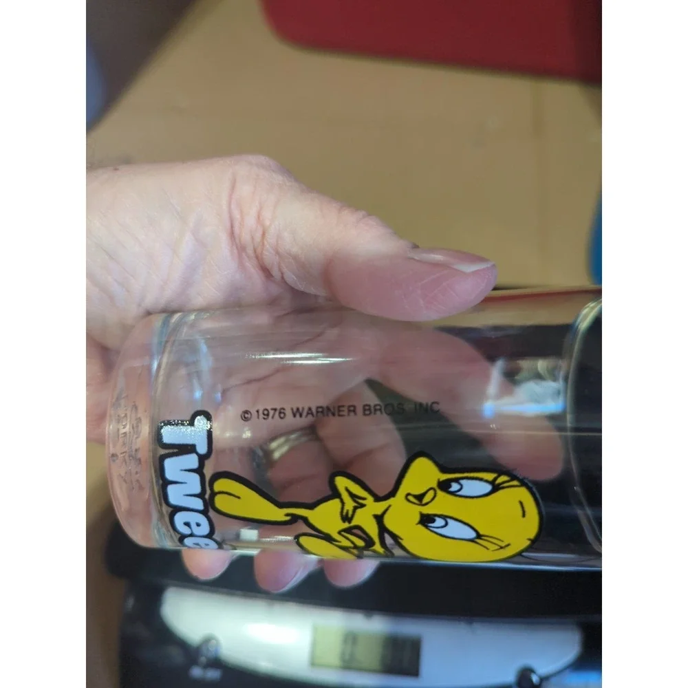 Vintage 1976 Tweety Bird Drinking Glass Warner Bros Jelly Jar